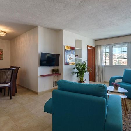 Malagasuite Carihuela Seaviews ตอร์เรโมลิโนส ภายนอก รูปภาพ