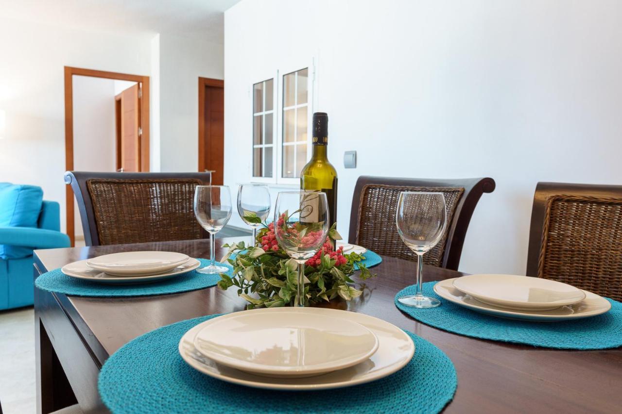 Malagasuite Carihuela Seaviews ตอร์เรโมลิโนส ภายนอก รูปภาพ