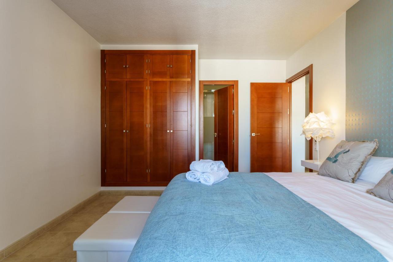 Malagasuite Carihuela Seaviews ตอร์เรโมลิโนส ภายนอก รูปภาพ