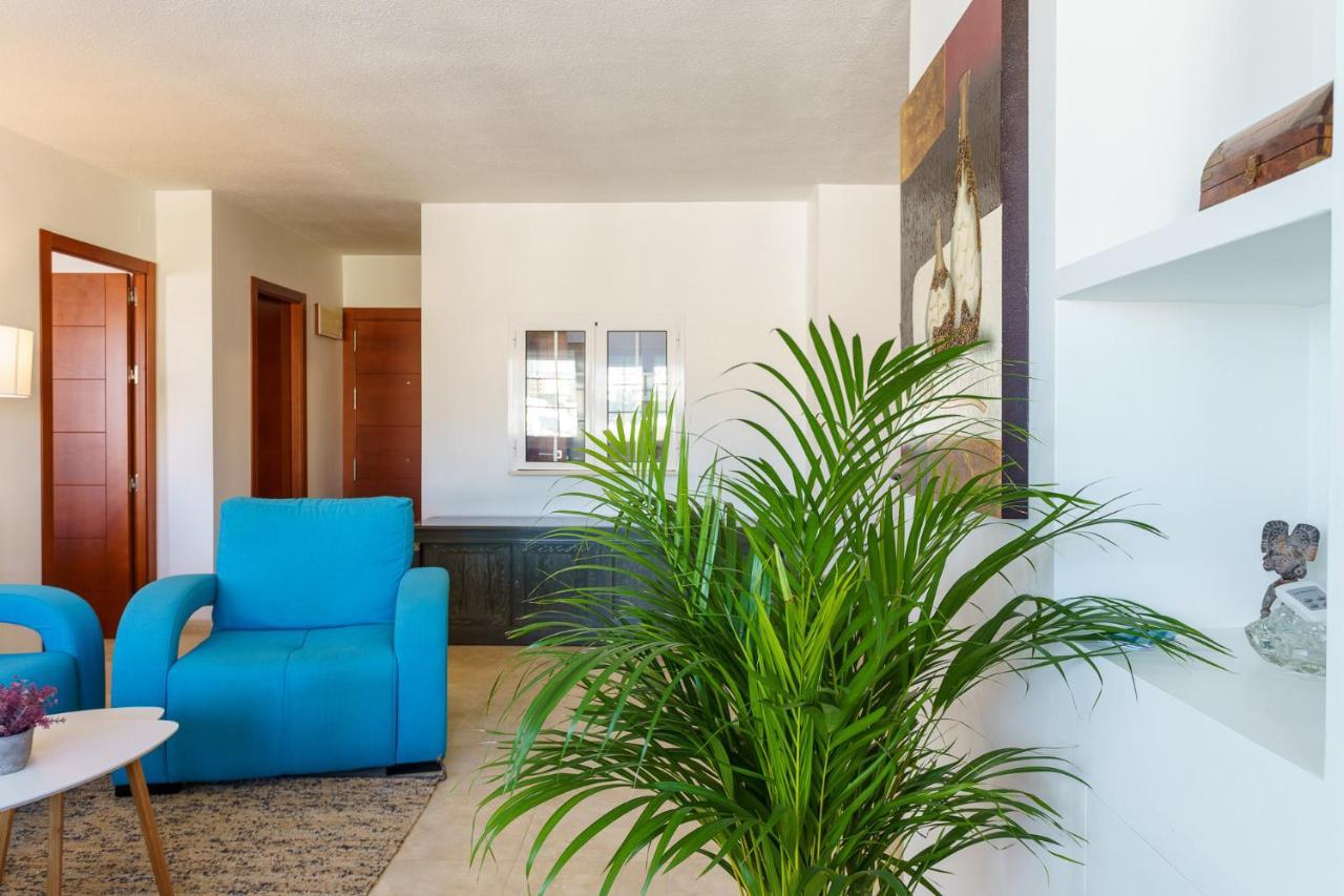 Malagasuite Carihuela Seaviews ตอร์เรโมลิโนส ภายนอก รูปภาพ